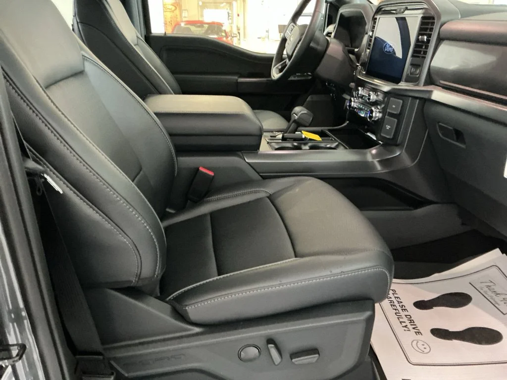 New 2026 Carbonized Gray Metallic Ford Lariat® image 24