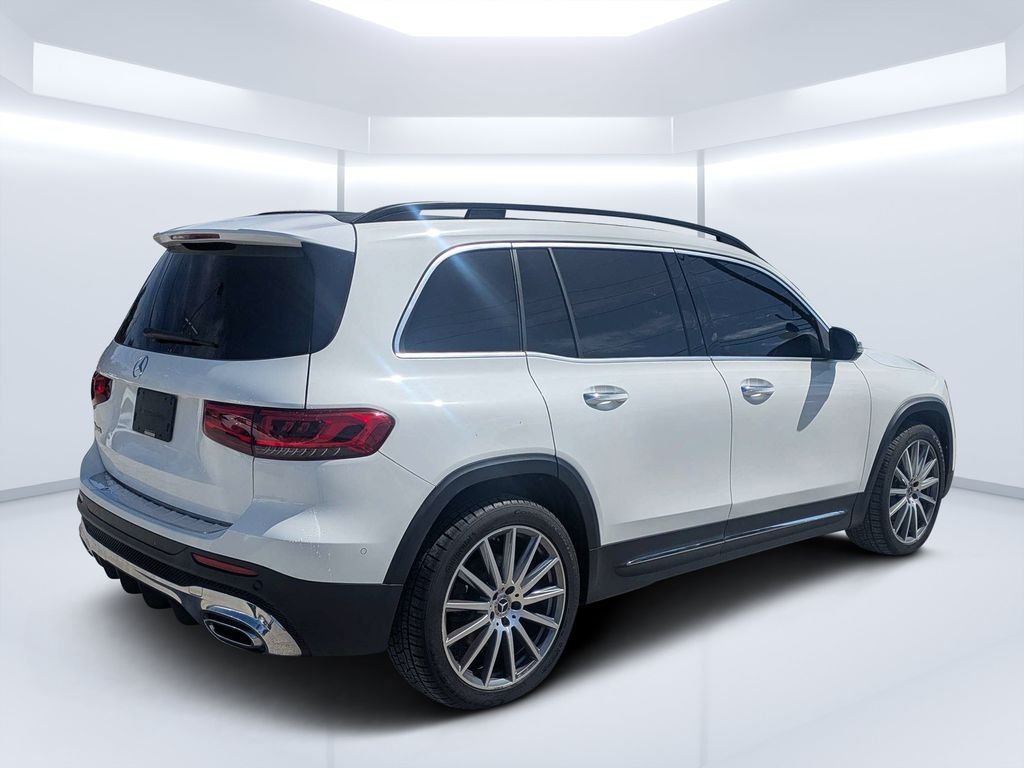 Used 2020 White Mercedes-Benz GLB 250 image 3