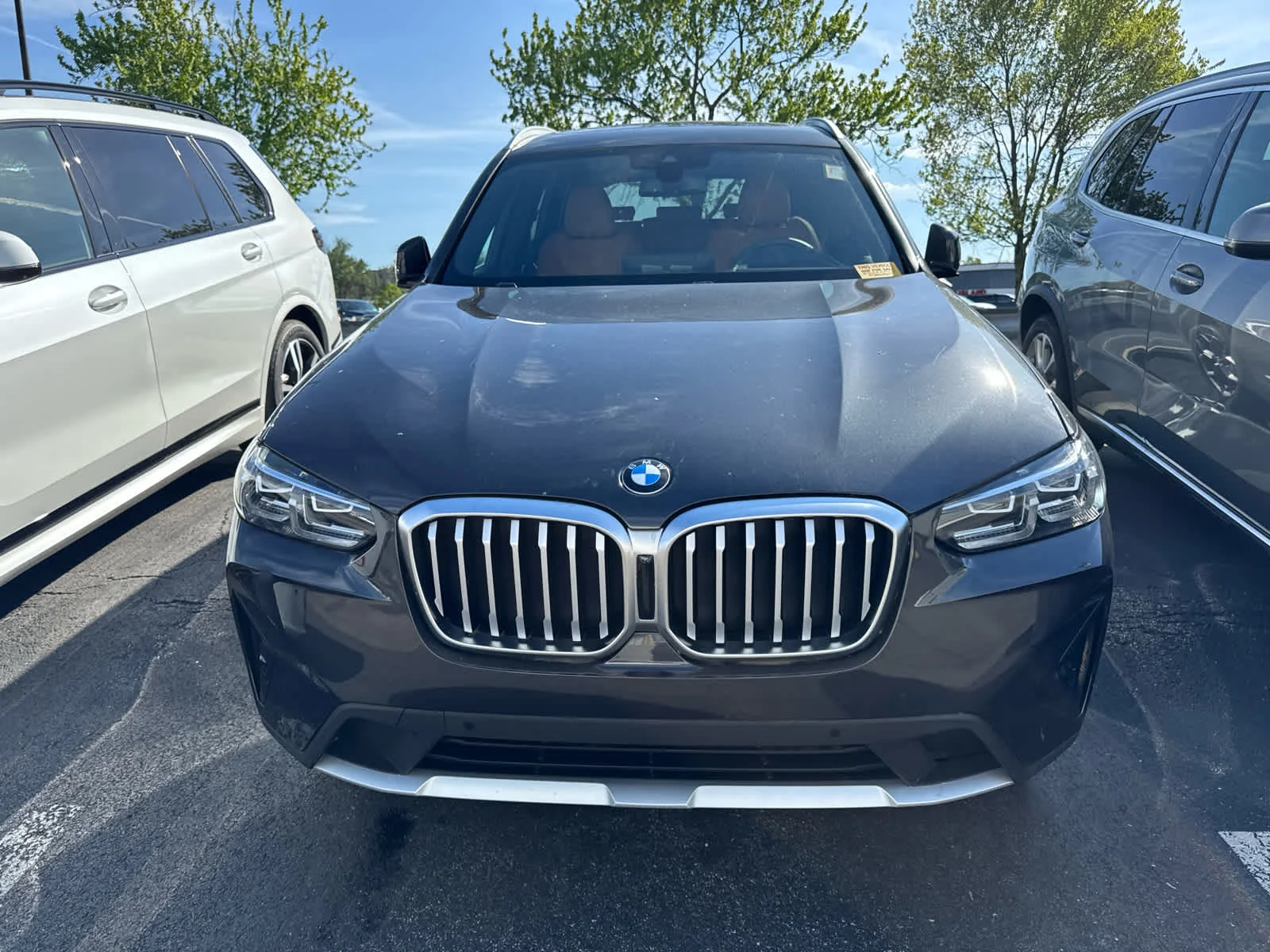 Used 2024 Dark Graphite Metallic BMW xDrive30i image 3