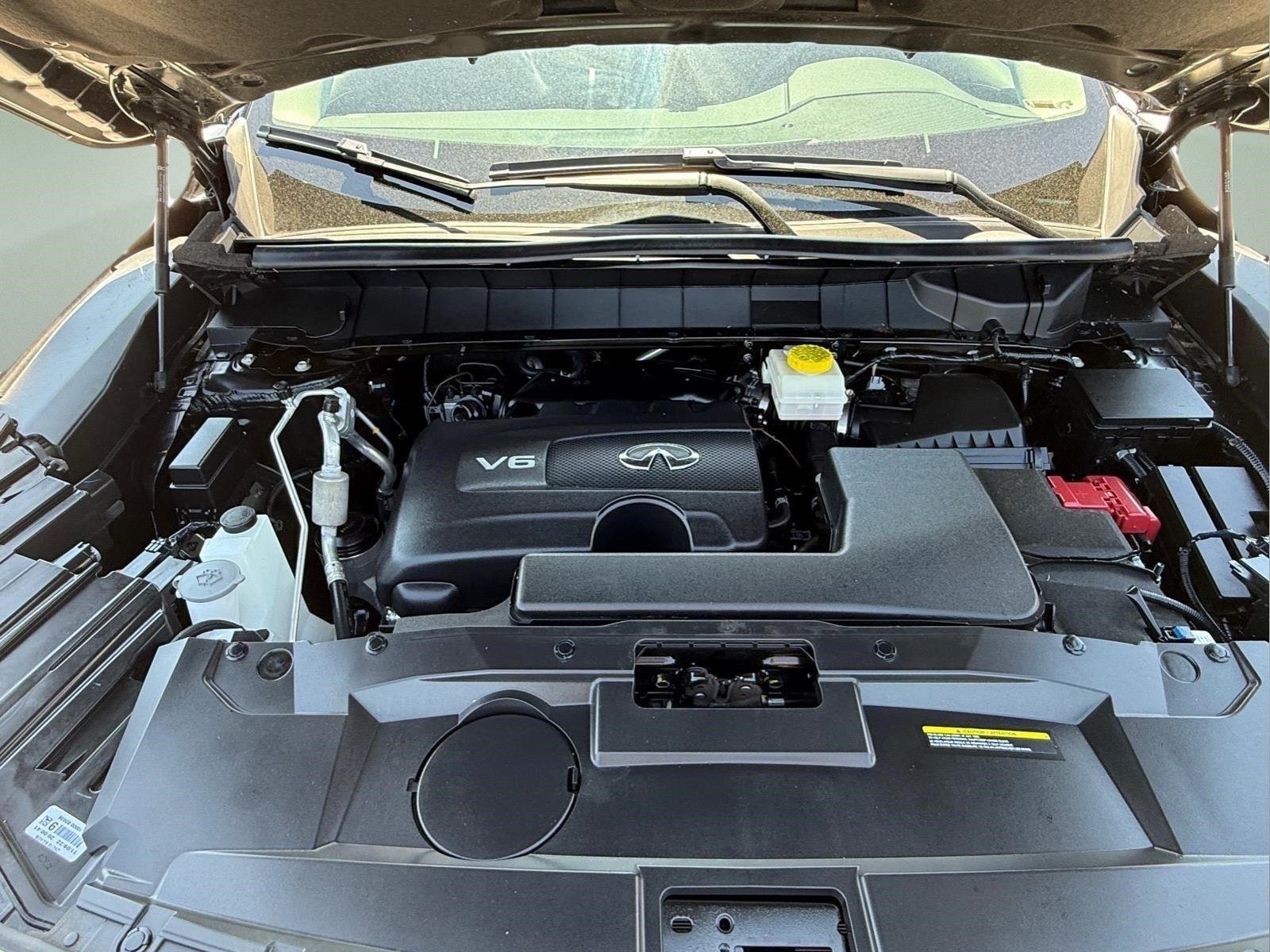 Used 2023 Mineral Black INFINITI LUXE image 34