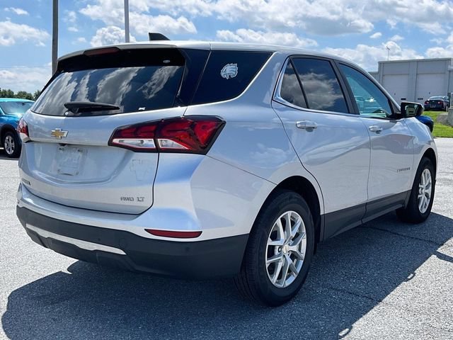 Used 2022 SILVER ICE METALLIC Chevrolet LT image 5
