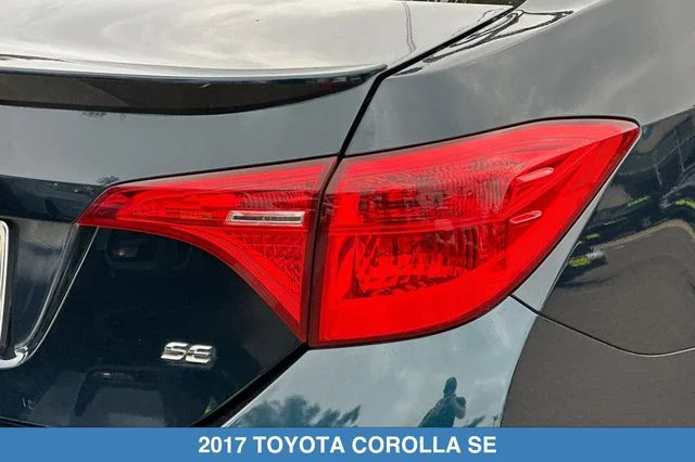 Used 2017 Blue Toyota SE image 27