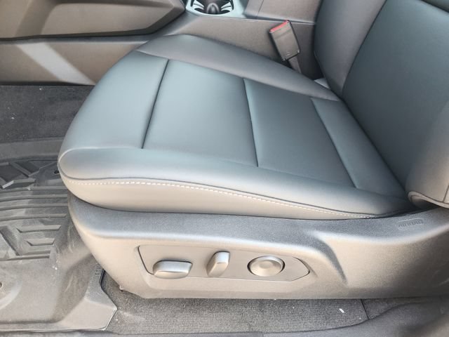2026 Chevrolet Colorado LT - Photo 25