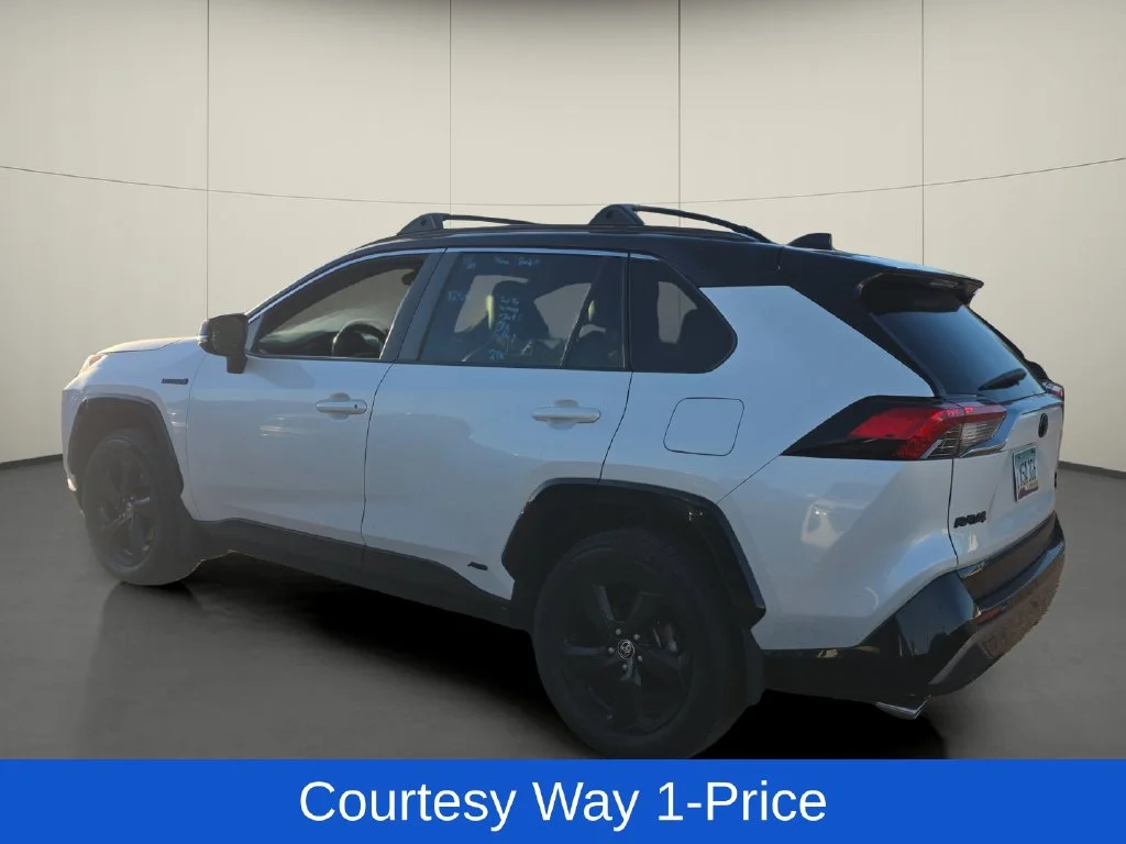 Used 2020 White Toyota XSE image 6