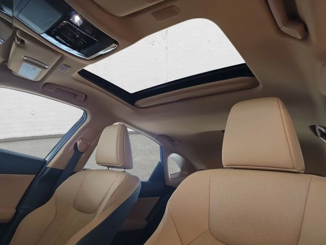 Certified Used 2025 GRECIAN WATER Lexus 350h Premium image 28