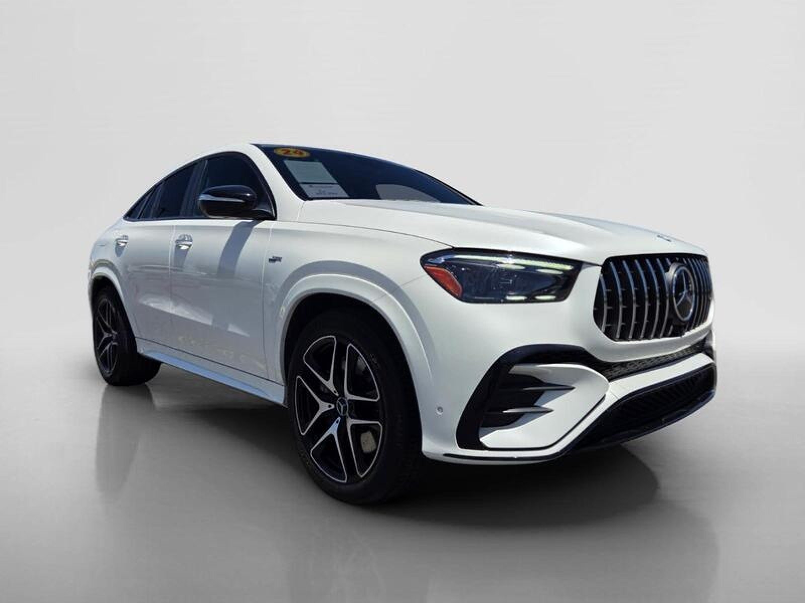 Certified Used 2024 MANUFAKTUR Diamond White Metallic Mercedes-Benz AMG® GLE 53 image 7