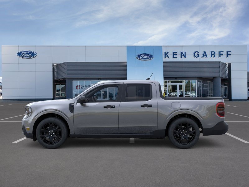 New 2026 Carbonized Gray Metallic Ford XLT image 3