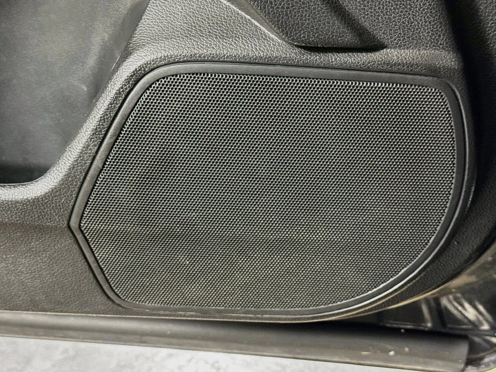 Used 2016 Black Honda EX-L image 22