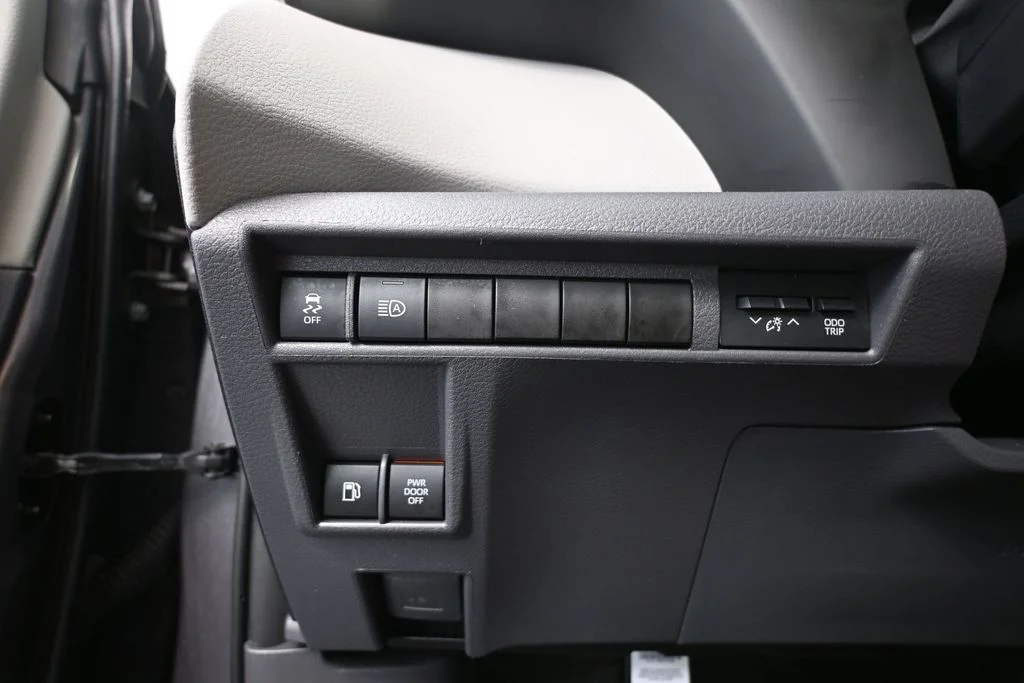 Certified Used 2022 Gray Toyota XLE image 28