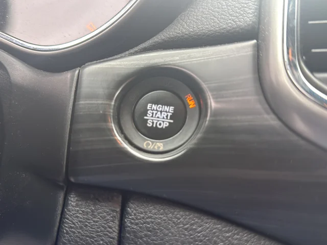 Used 2019 Silver Jeep Laredo E image 13