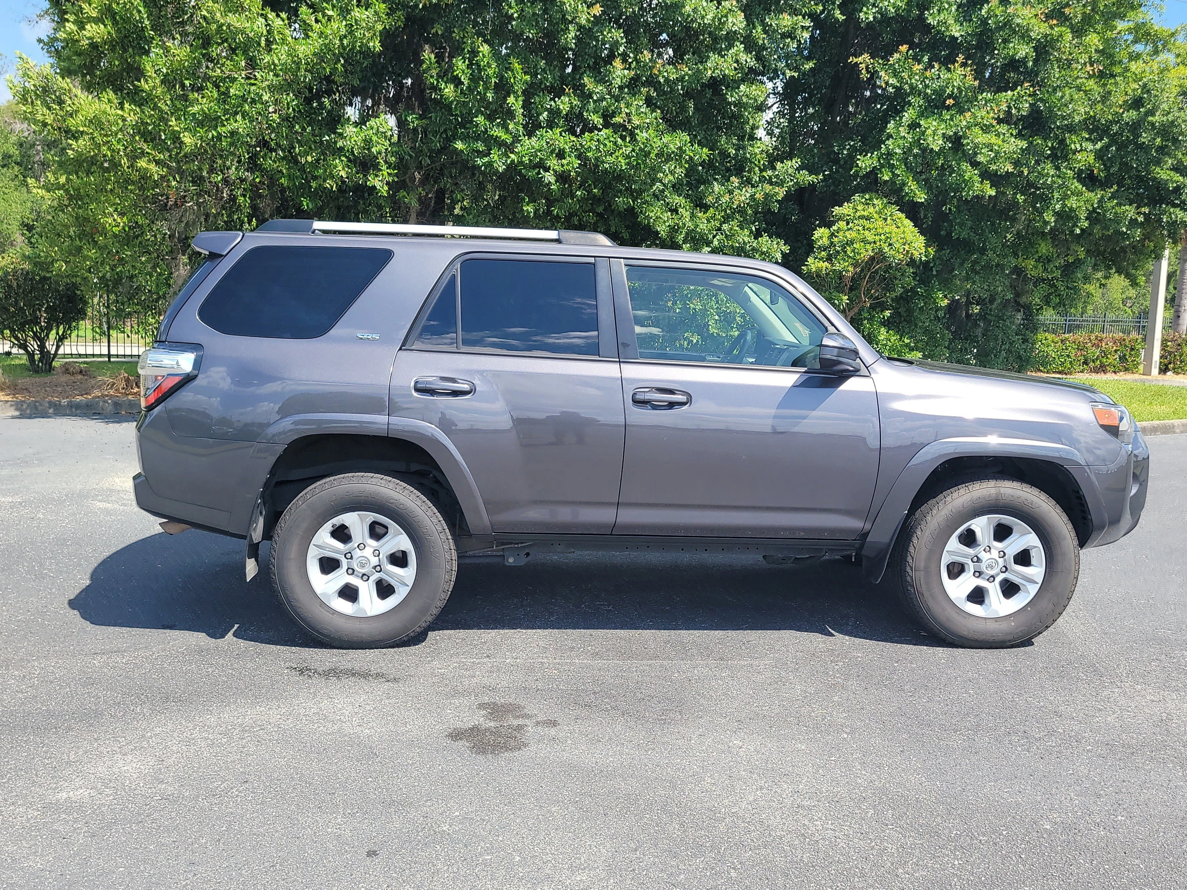 Used 2021 Magnetic Gray Metallic Toyota SR5 image 7