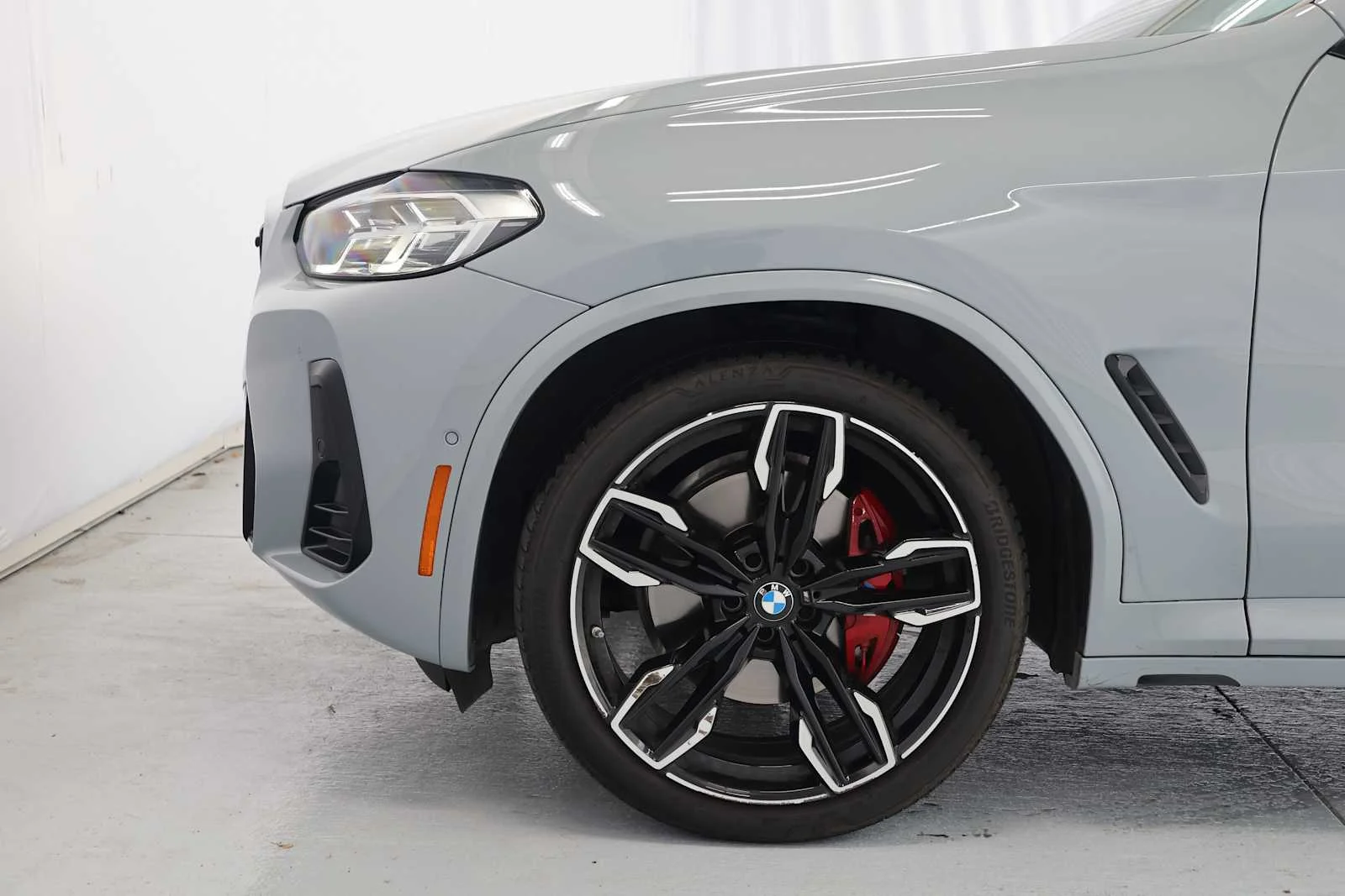 Used 2024 Brooklyn Grey Metallic BMW M40i image 11