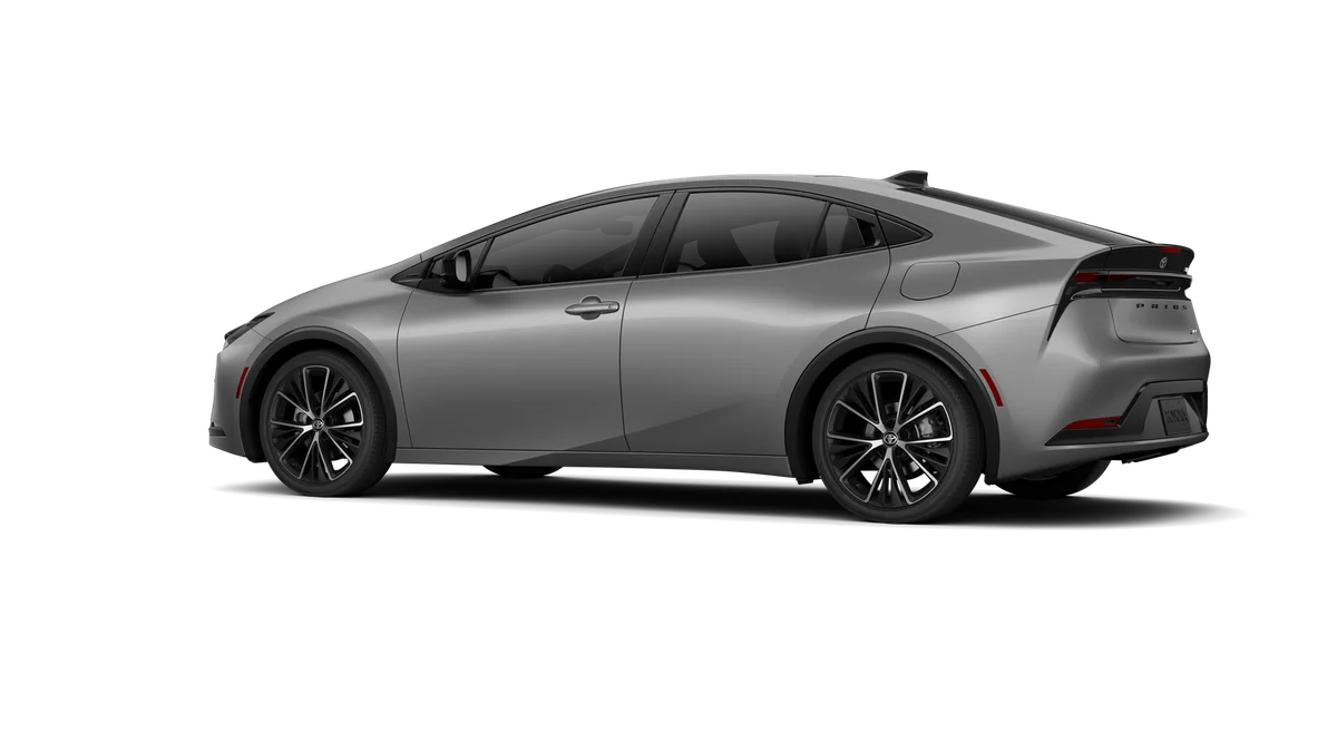 New 2026 Guardian Gray Toyota XLE image 27