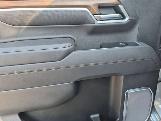 Used 2026 Gray Chevrolet High Country image 30