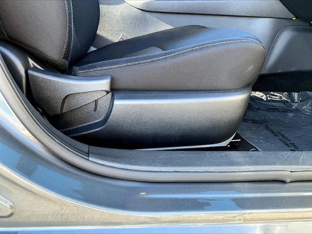 Used 2024 Gray Nissan SV image 36