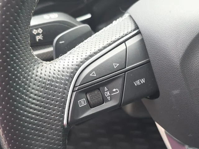 Used 2022 Gray Audi 4.0T Prestige image 18