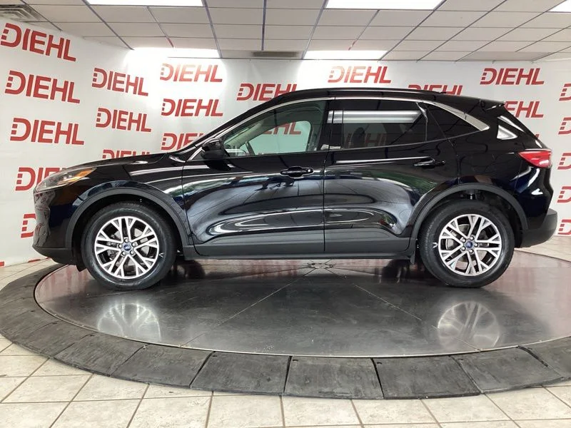 Used 2020 Black Ford SEL image 4