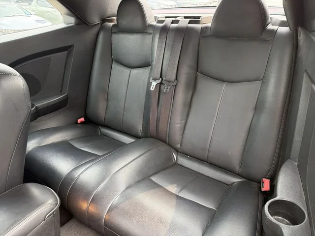 Used 2012 Gray Chrysler Touring image 22