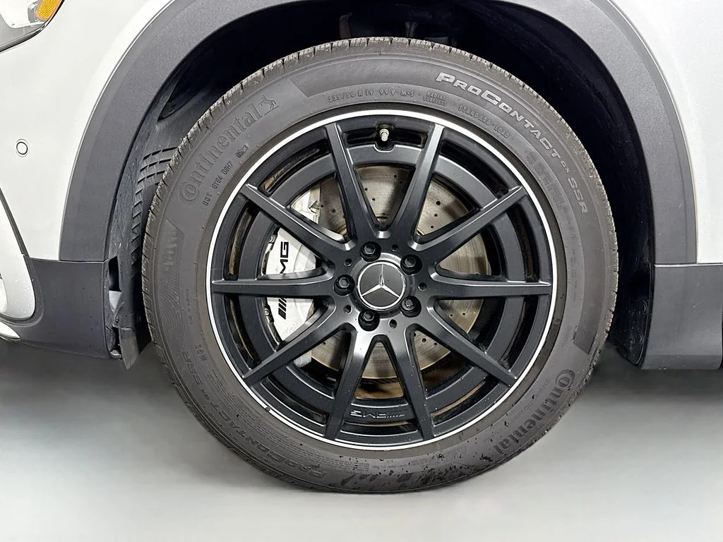 Used 2024 Silver Mercedes-Benz GLB 35 AMG® image 31