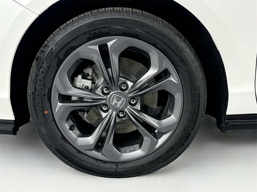 New 2026 Platinum White Pearl Honda EX-L image 13
