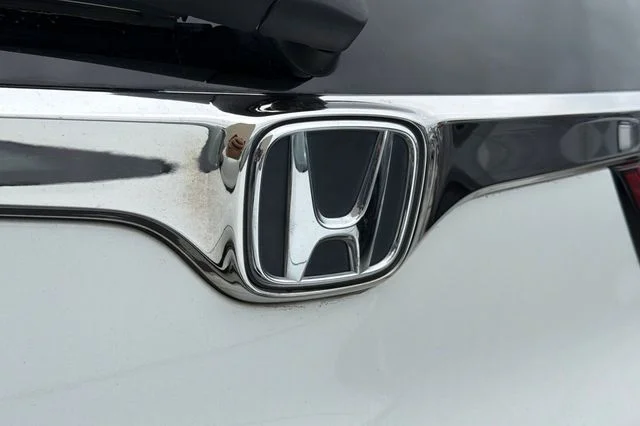 Used 2021 Platinum White Pearl Honda EX-L image 10