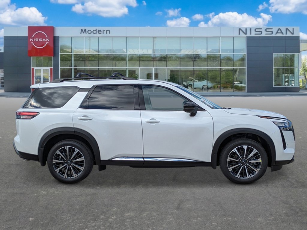 New 2026 Everest White Pearl Tricoat Nissan Platinum image 6