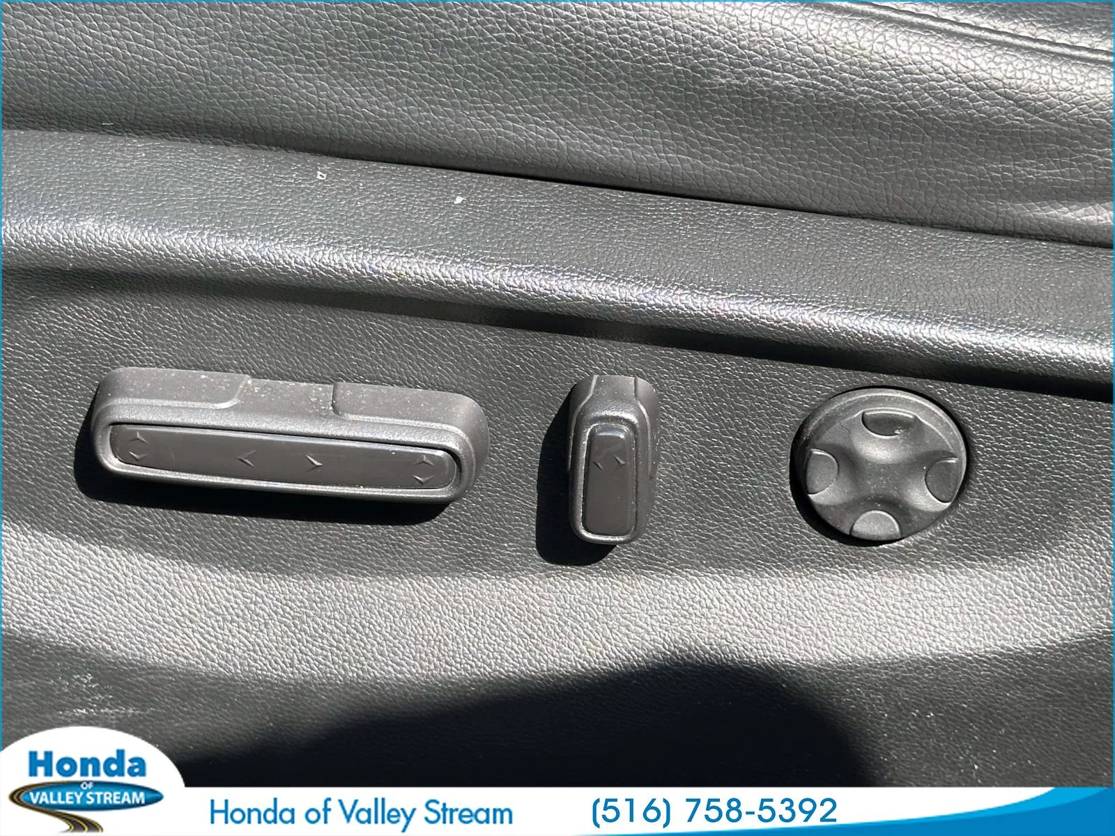 2023 Honda Odyssey Touring - Photo 18