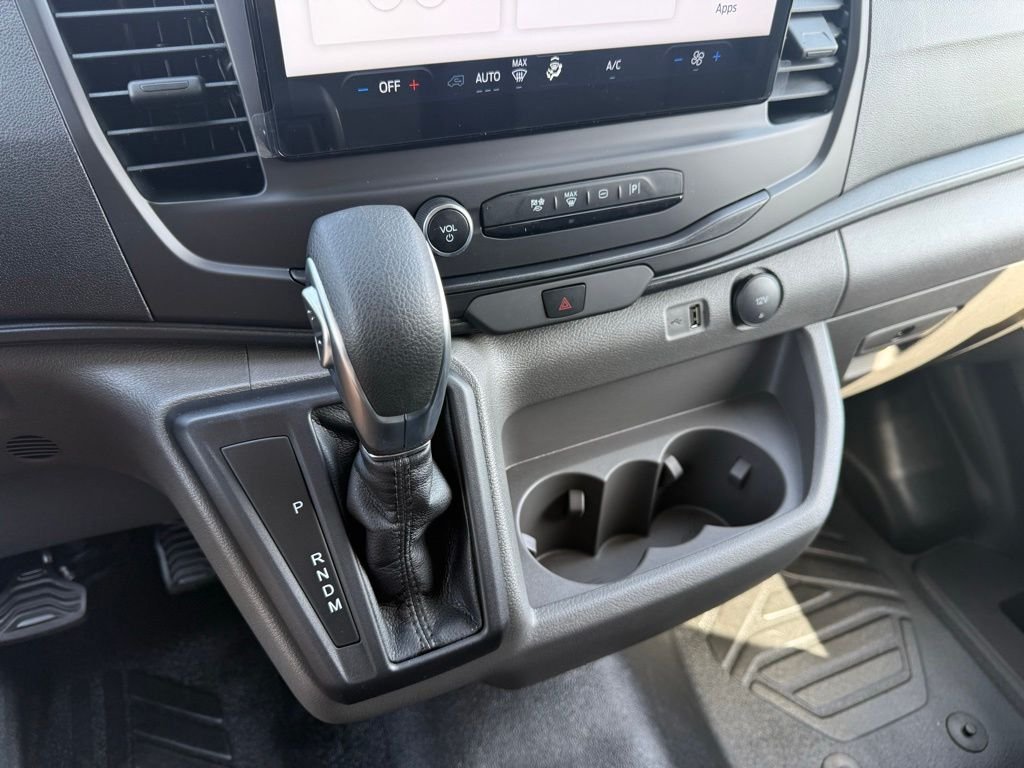 New 2026 Oxford White Ford Cargo Van image 34