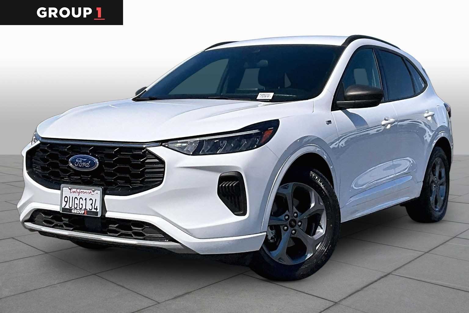 Pre-Owned 2023 Ford Escape ST-Line