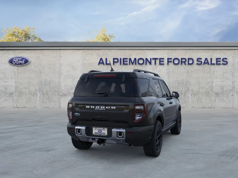 New 2026 Shadow Black Ford Outer Banks® image 8