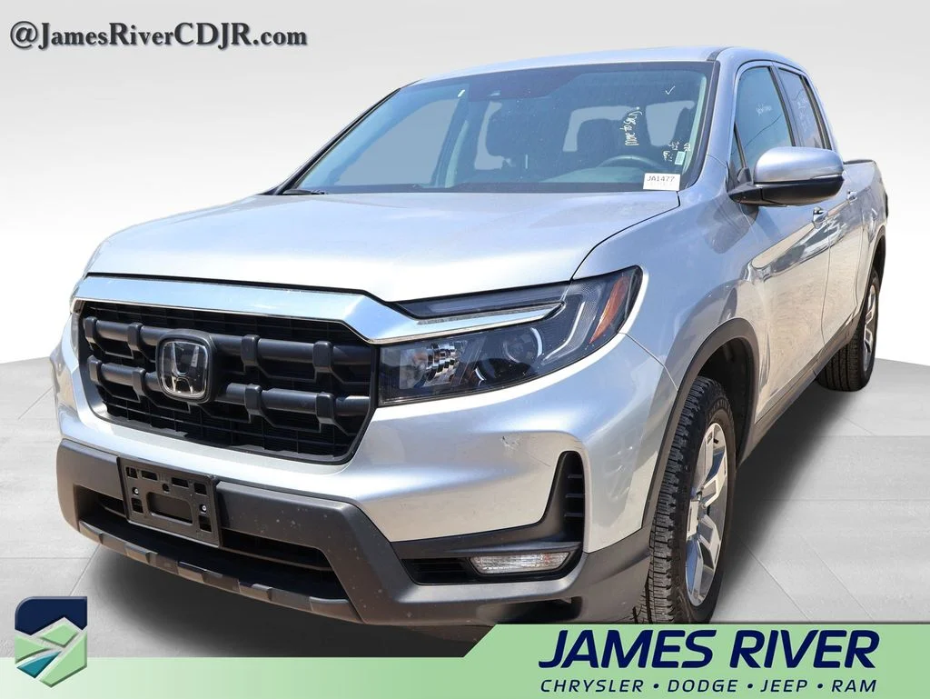2025 Honda Ridgeline RTL AWD's photo