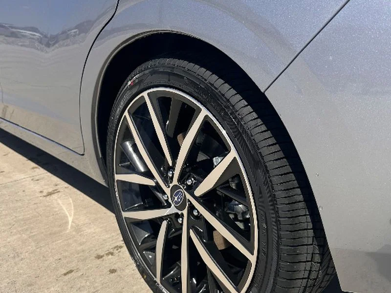 New 2026 ICE SILVER METALLIC Subaru Sport image 8