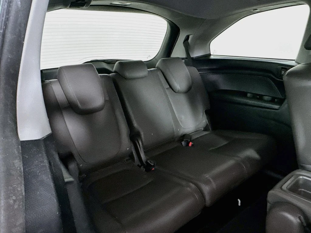 Certified Used 2018 White Honda EX-L image 37