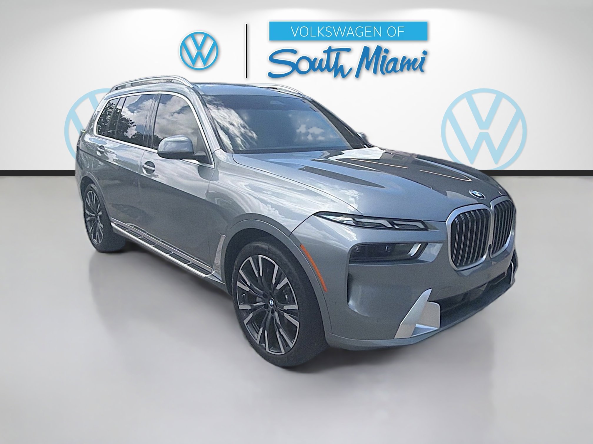 2024 BMW X7 xDrive40i's photo