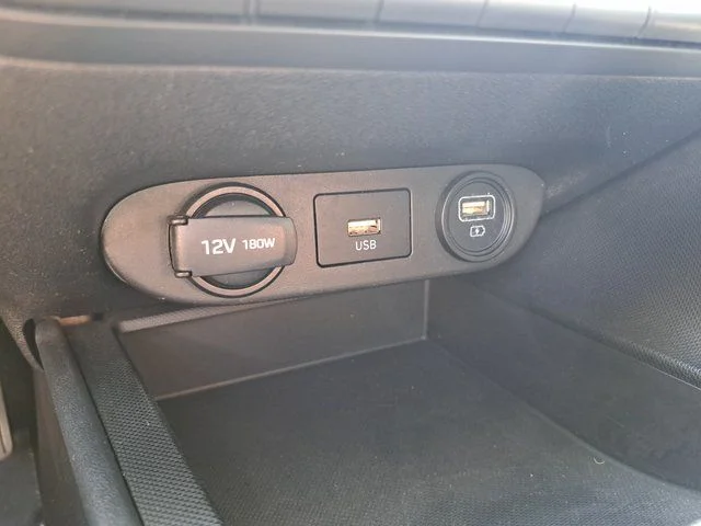 Used 2023 Blue Hyundai SEL image 21