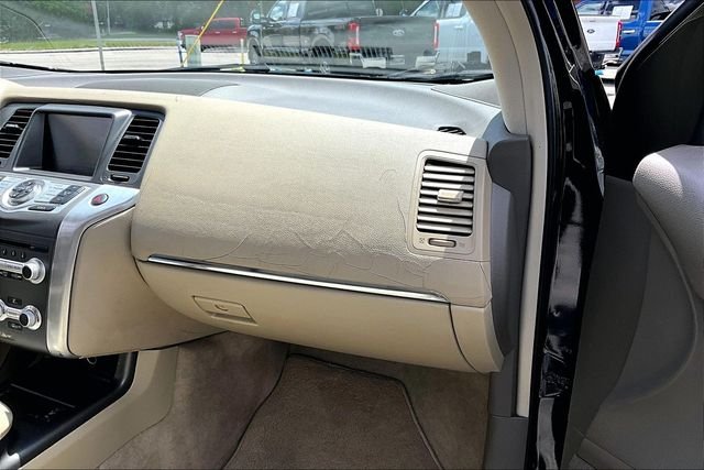 Used 2011 Black Nissan SL image 23