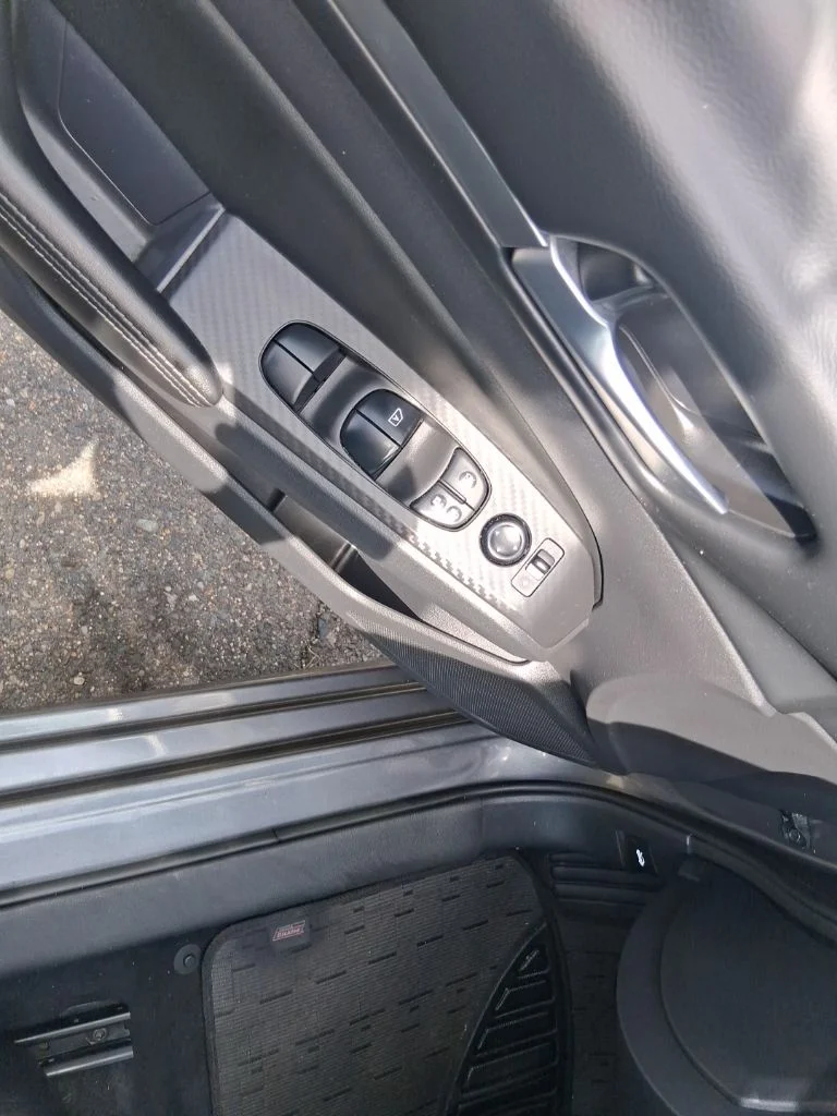 Used 2022 Gray Nissan 2.5 SV image 10