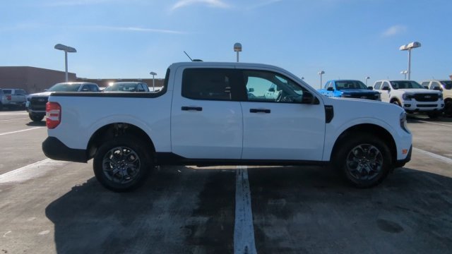 New 2026 Oxford White Ford XLT image 88