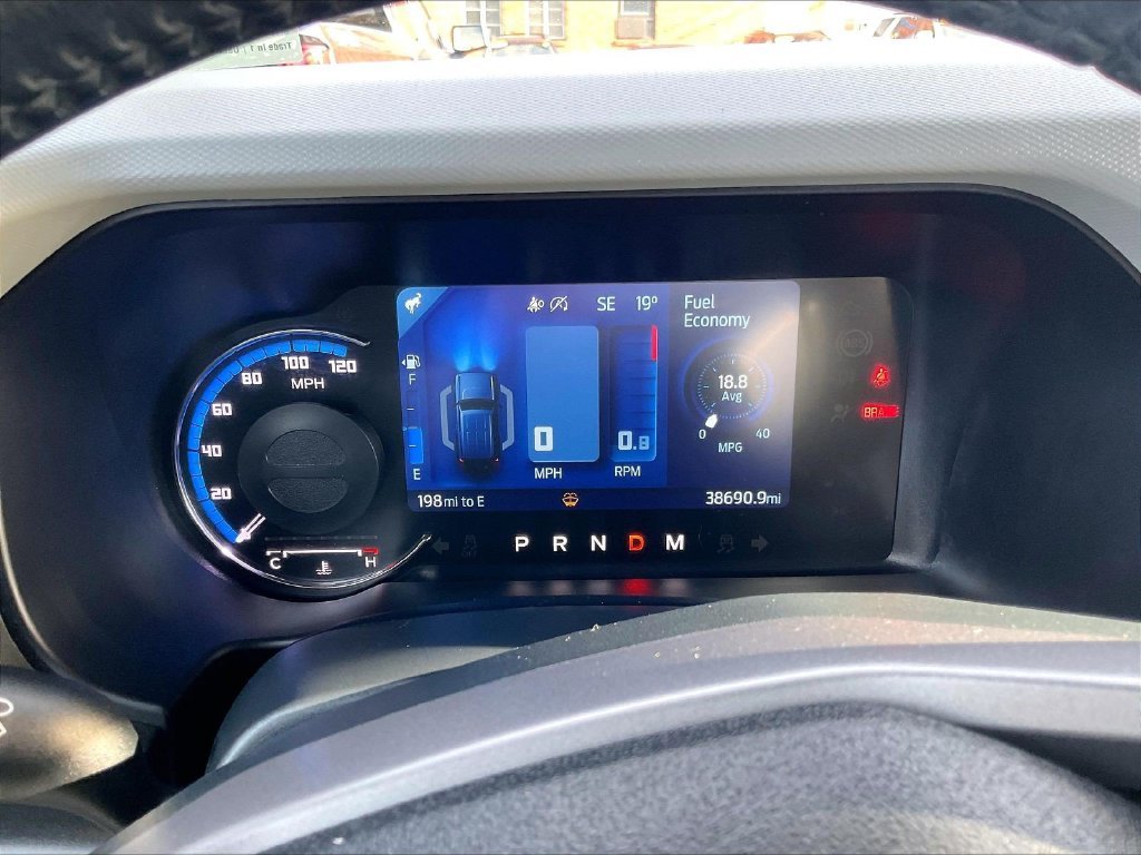 Used 2023 Gray Ford Badlands image 25