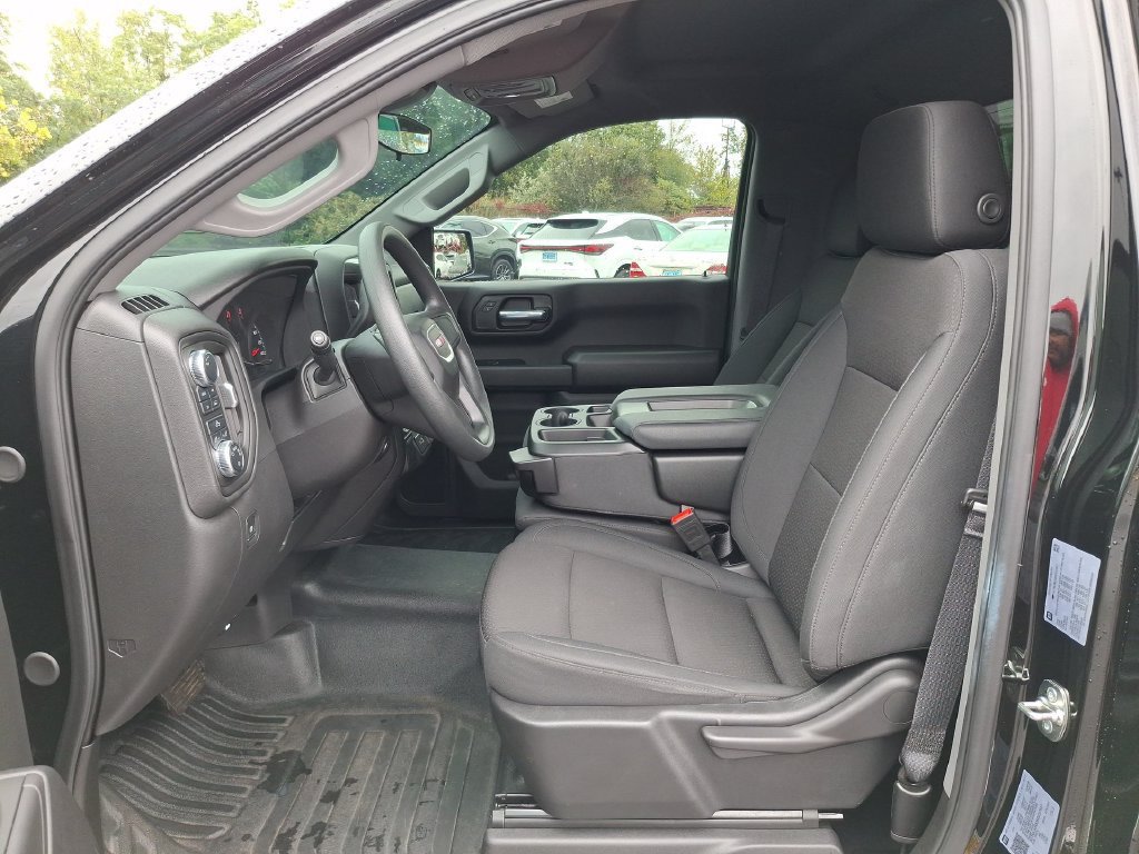 2025 GMC Sierra 1500 Pro - Photo 13