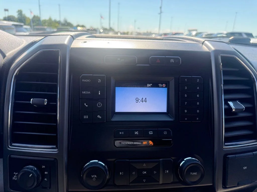 Used 2018 White Ford XLT image 26