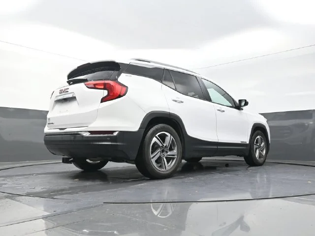 Used 2019 White GMC SLT image 37