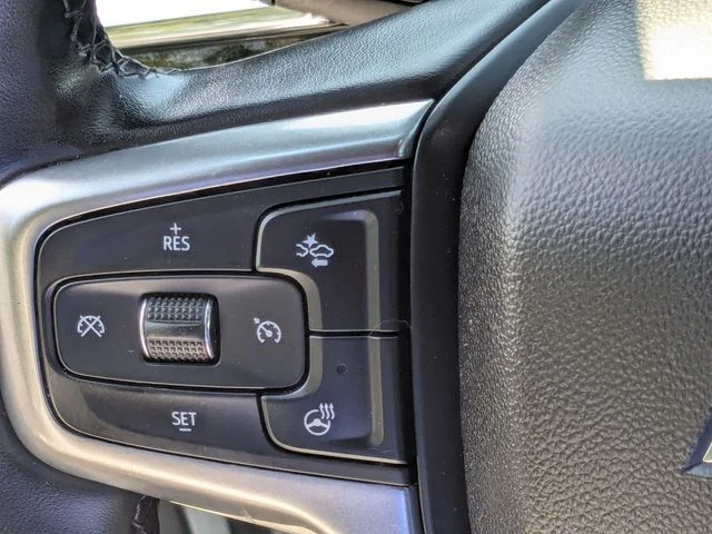 Used 2024 Summit White Chevrolet LT image 14