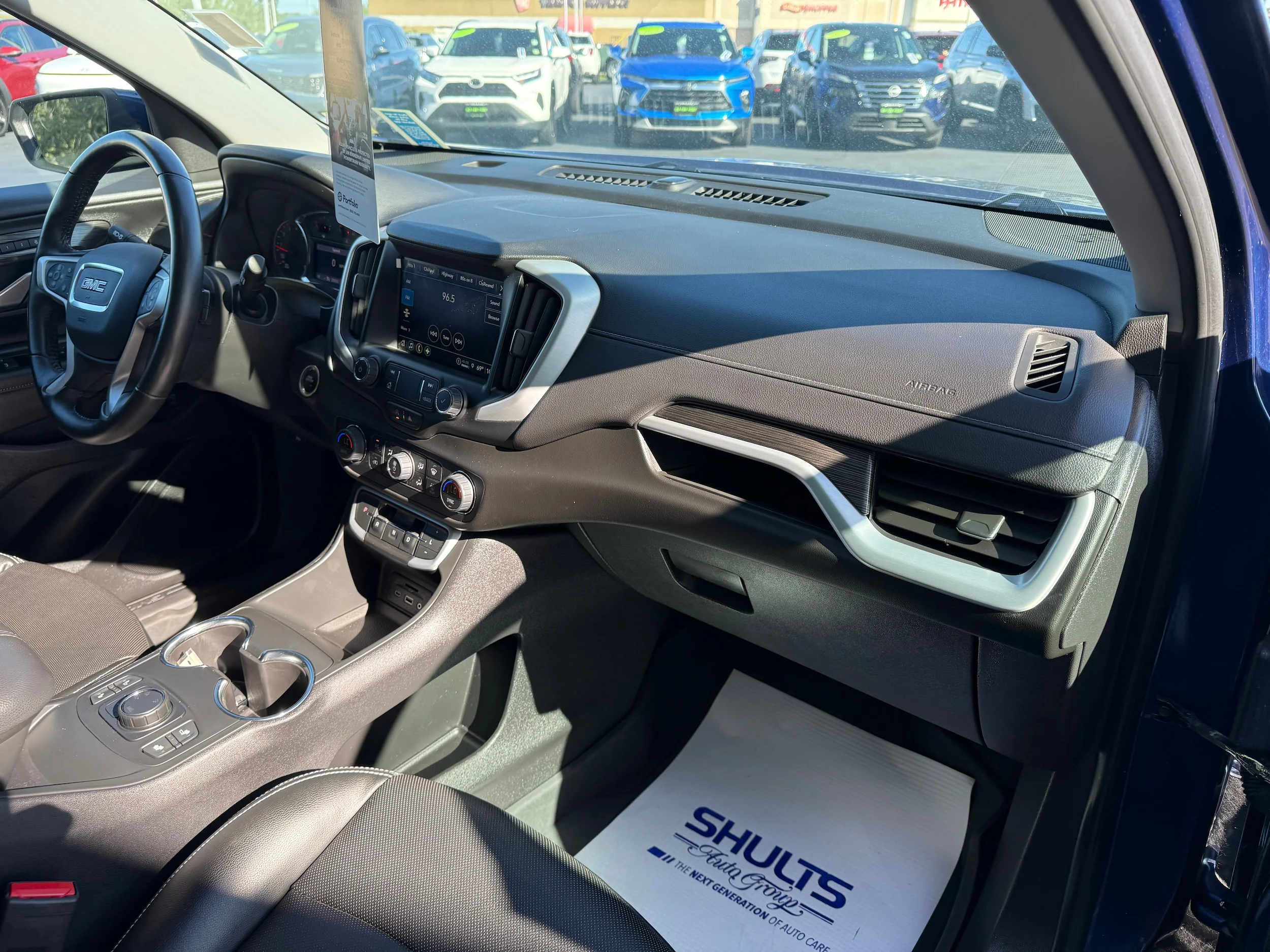 Used 2022 Marine Metallic GMC SLT image 26