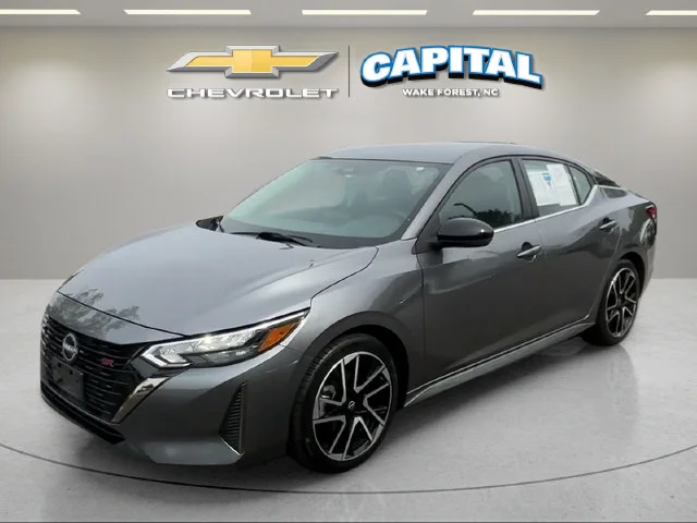 Used 2025 Gray Nissan SR image 1
