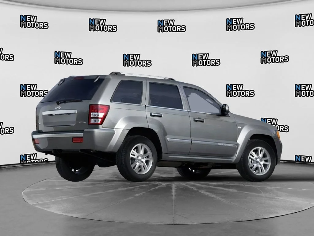 Used 2008 Red Rock Crystal Pearlcoat Jeep Limited image 4