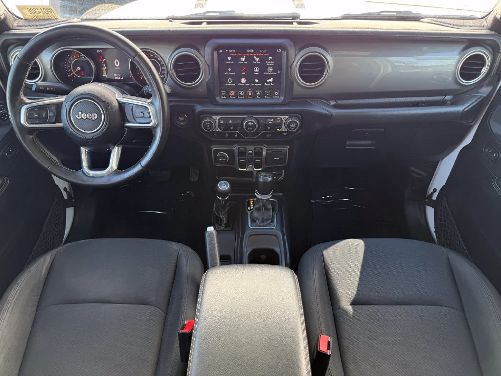 Used 2022  Jeep Unlimited Sahara image 20