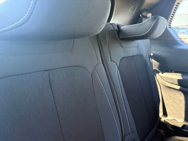 New 2026 Baltic Gray Metallic Clear-Coat Exterior Paint Jeep Laredo image 15