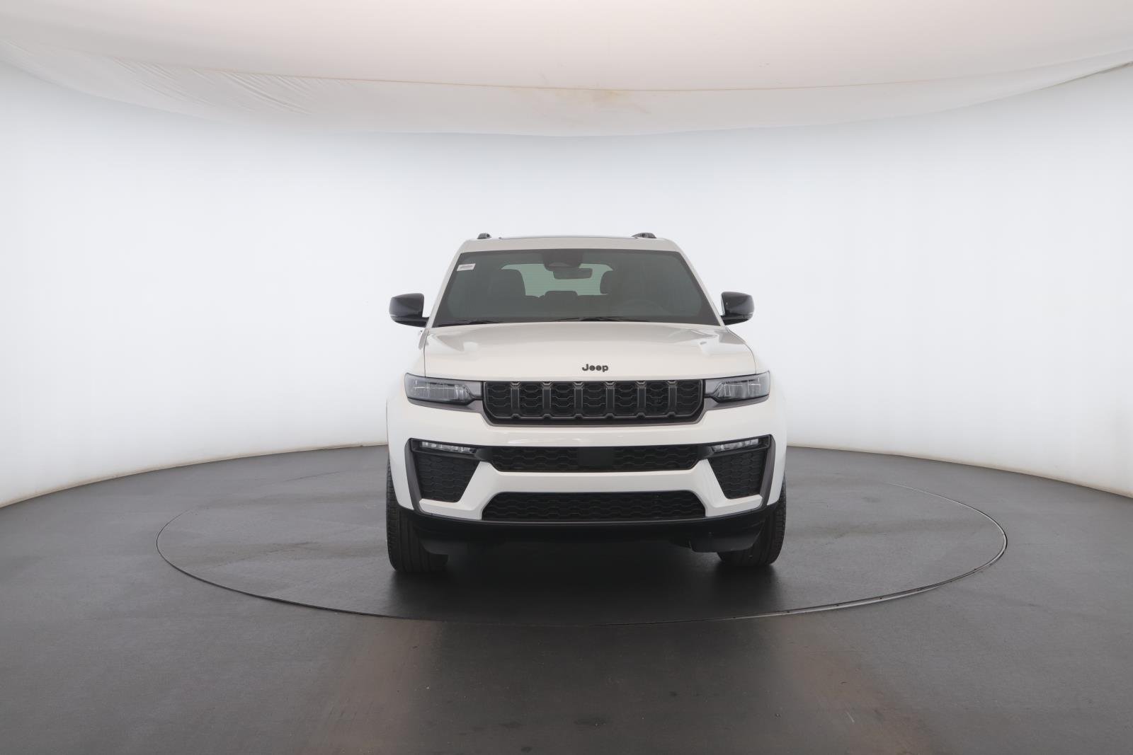 New 2026 Bright White Clear-Coat Exterior Paint Jeep Limited 4x4 image 19