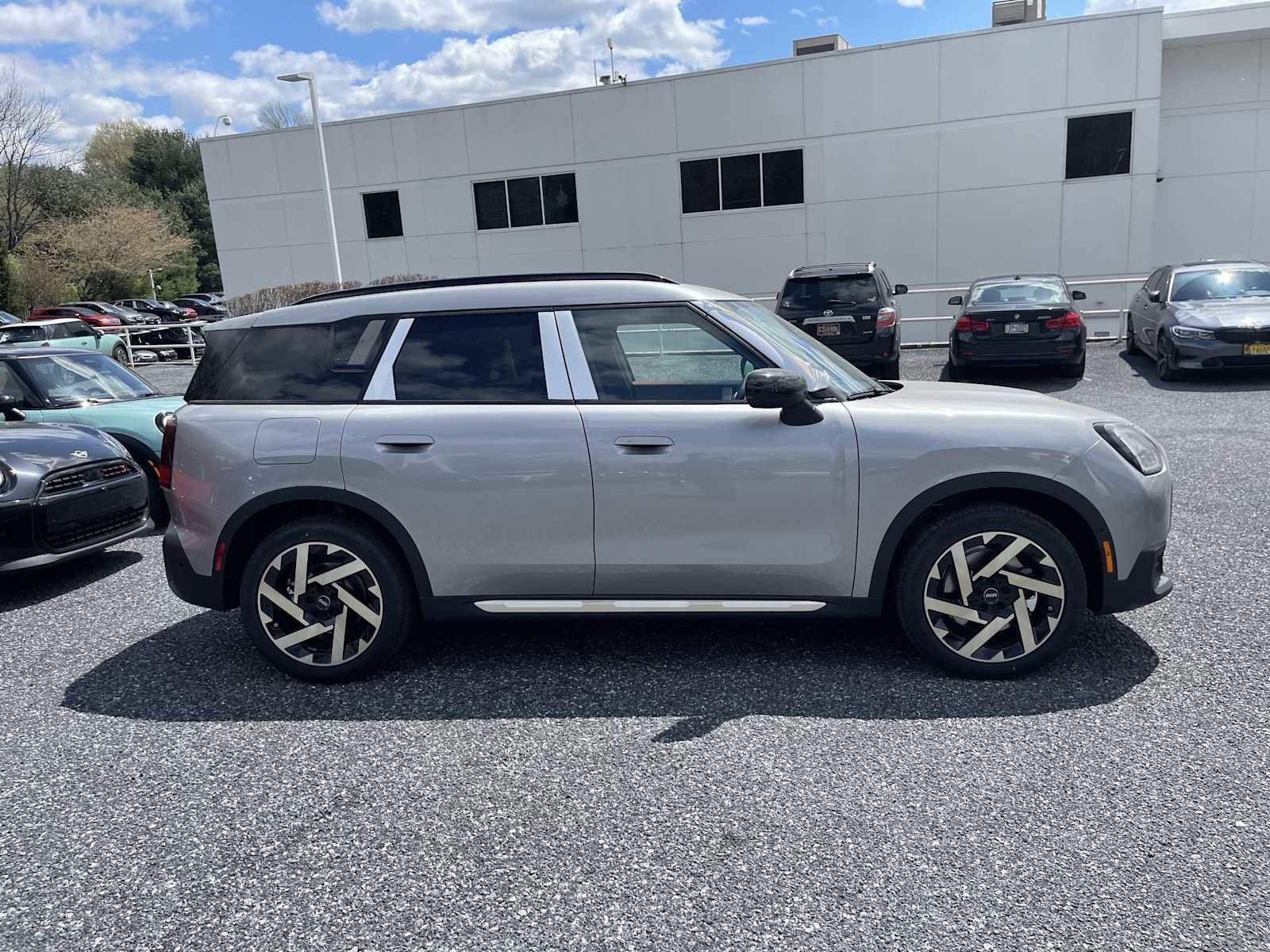 2025 MINI Countryman S - Photo 6